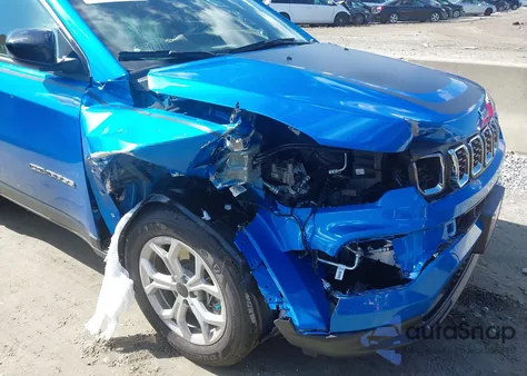 2025 Jeep Compass Latitude 4X4 from USA, damaged, VIN 3C4NJDBN7ST579819